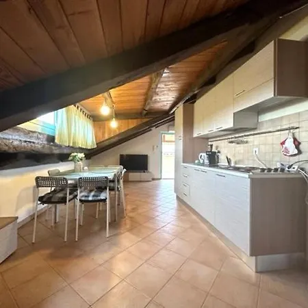 Apartamento Bella Vista With Swimming Pool And Tennis Court