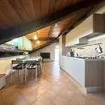 아파트 Bella Vista With Swimming Pool And Tennis Court